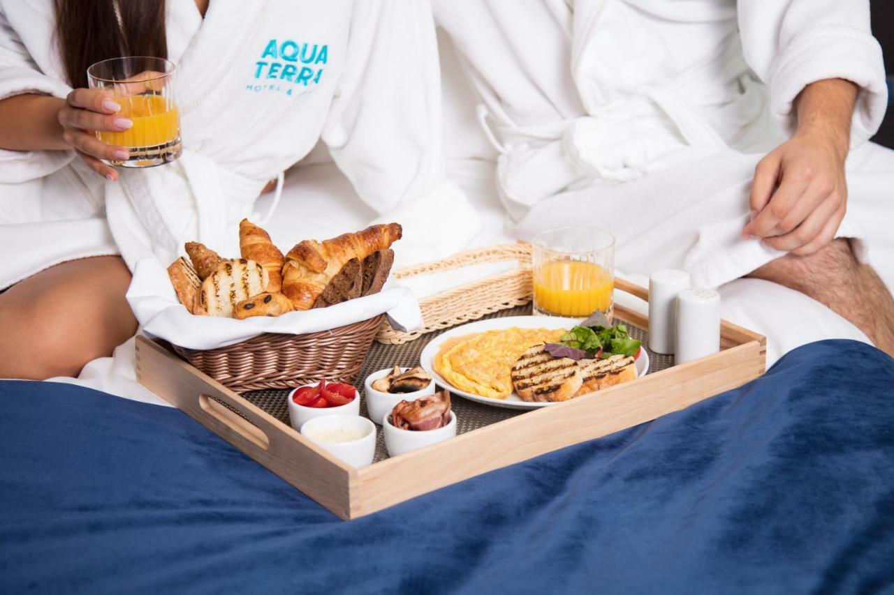 Aquaperla Hotel & Spa Chisinau Bagian luar foto